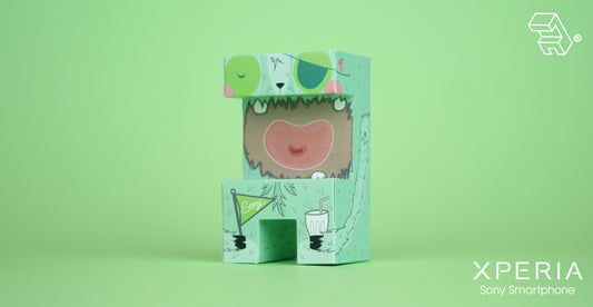 Sony Xperia paper toy by Proyecto Ensamble