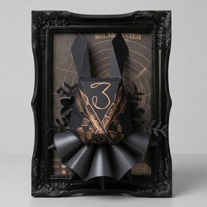 Gabinete Ensamble N°3 Astrum en papercraft escultórico 17x22 cm por Proyecto Ensamble